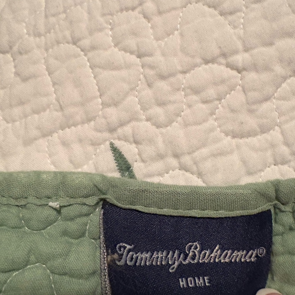 Tommy Bahama Green and White Tropical Quilt - Picture 5 of 6